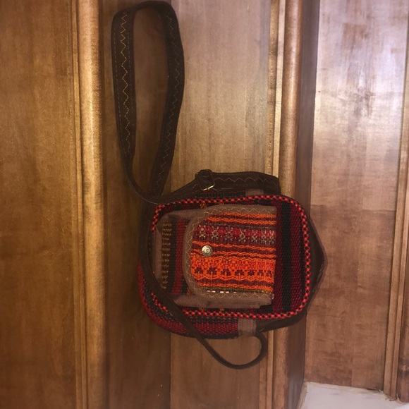 Handcrafted rug purse - Picture 1 of 6